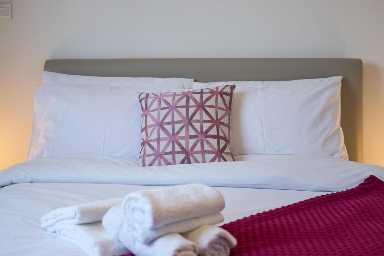 Solaar Apartments Faneromeni ลาร์นาคา ภายนอก รูปภาพ